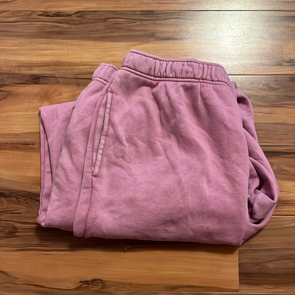 pink sweat pants!